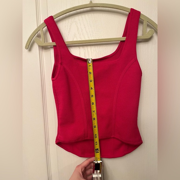 Babaton (Aritizia) Sculpt Knit tank - worn once! - Picture 5 of 7